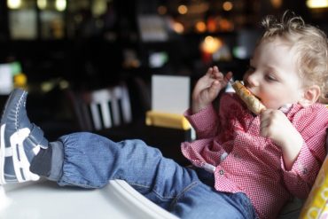 ban baby from restaurants