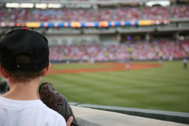 Taking Young Children to Sporting Events is Hell - BluntMoms.com